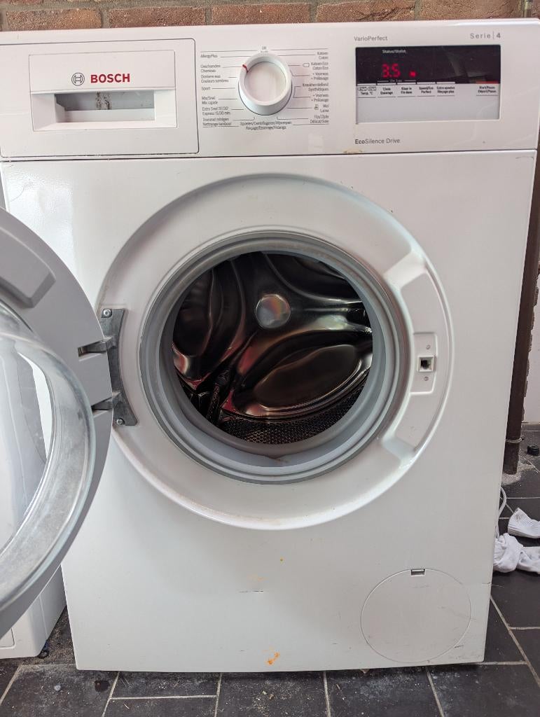 wasmachine Bosch Serie 4, Elektronische apparatuur, Wasmachines, Ophalen, 1200 tot 1600 toeren, Gebruikt, Minder dan 85 cm