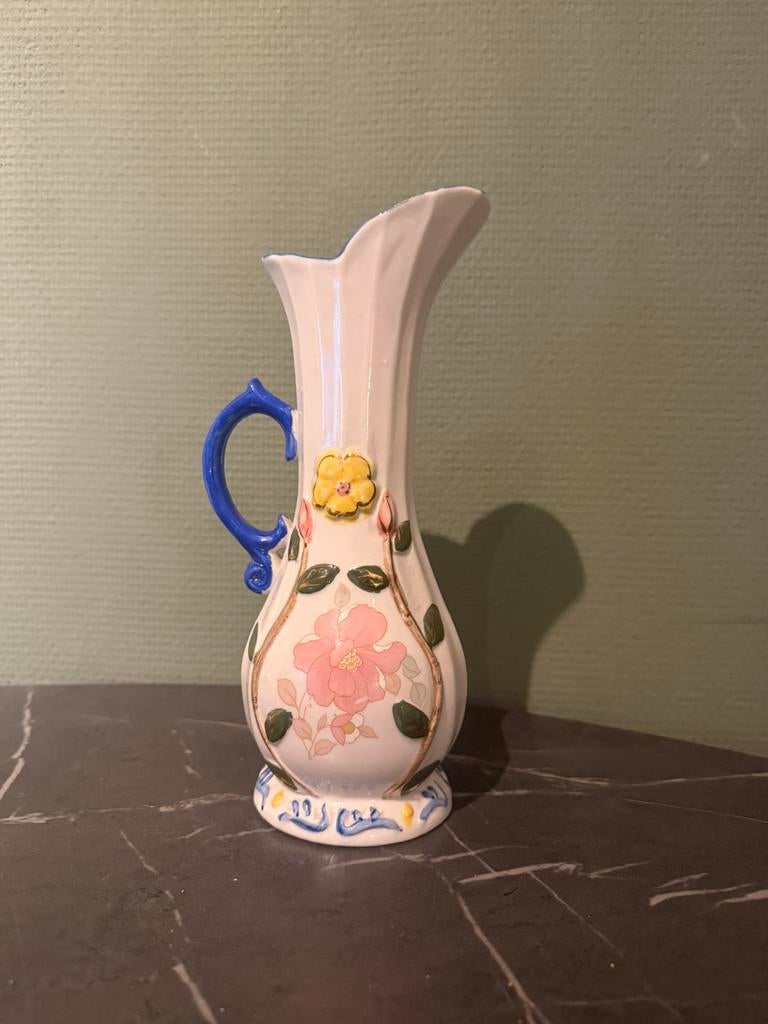 Vase à fleurs en relief en porcelaine, Antiquités & Art, Enlèvement