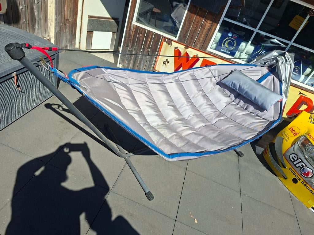 Hamac Fatboy Headdemock en jean bleu avec housse, 2 ans, Jardin & Terrasse, Hamacs, Avec support, Comme neuf, Enlèvement, Multi-personne