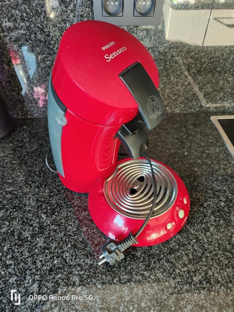 Senseo koffiepadmachine in perfecte staat, Elektronische apparatuur, Koffiemachine, Ophalen of Verzenden, Zo goed als nieuw, 2 tot 4 kopjes