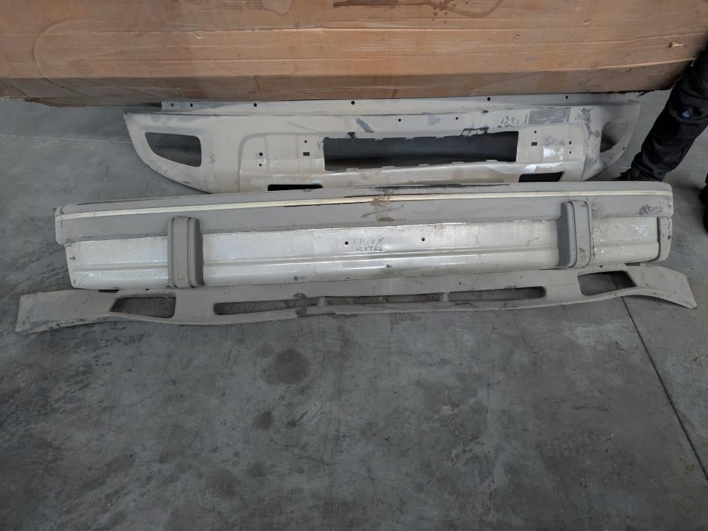 voorbumper chevrolet astro, Ophalen of Verzenden, Gebruikt, Chevrolet, Bumper