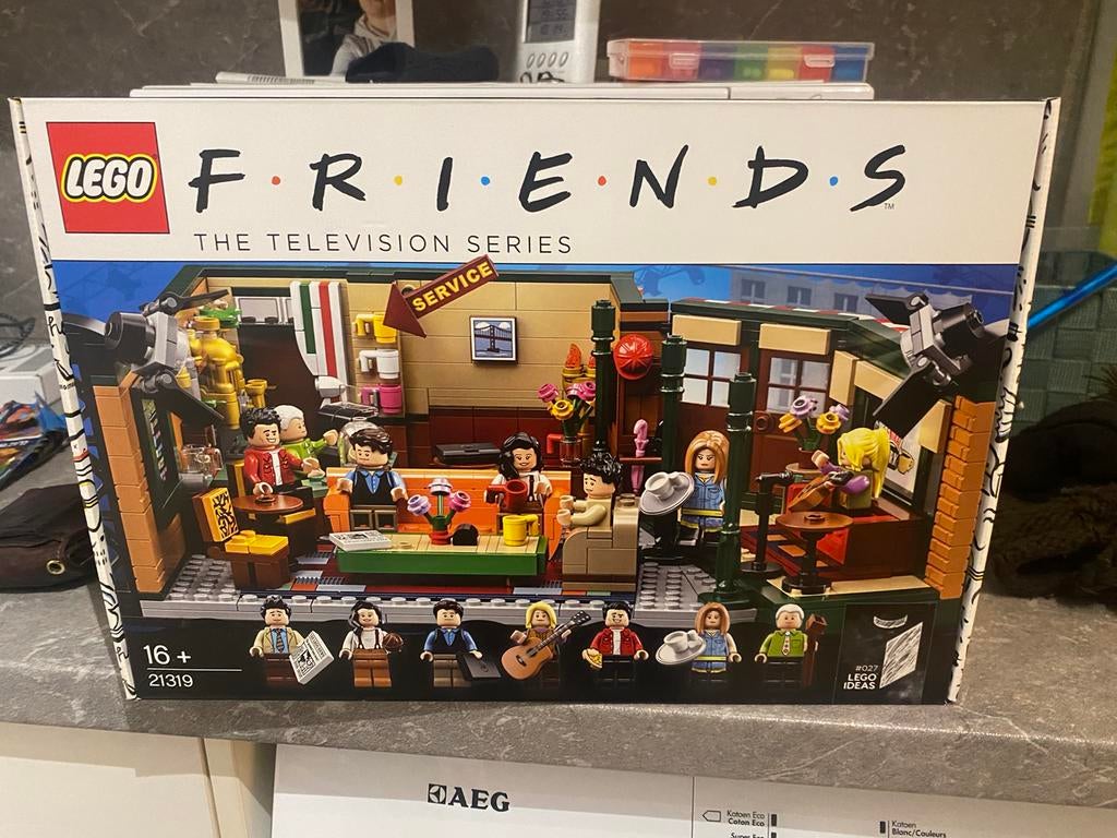 Lego 21319 Central Perk Friends, Enlèvement ou Envoi, Neuf, Ensemble complet, Lego