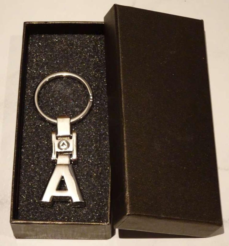 Sleutelhanger Mercedes, Verzamelen, Sleutelhangers, Ophalen of Verzenden