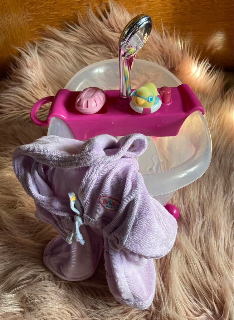 Baby Born badje,badjasje,eendje,zeepdoosje., Ophalen of Verzenden, Zo goed als nieuw, Babypop