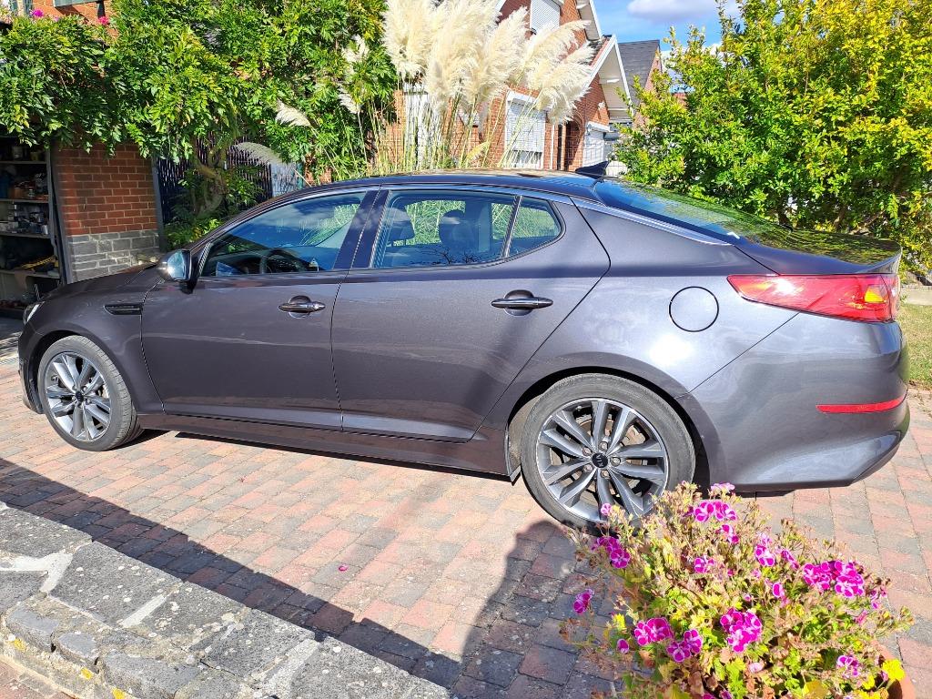 KIA OPTIMA 1.7 CRDi FULL OPTION €9.500, 1595 kg, Noir, 5 portes, Automatique