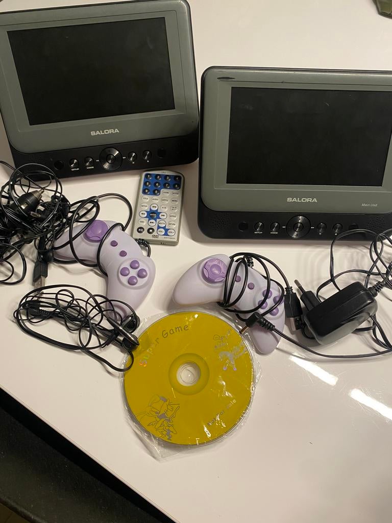 Auto dvd speler, Ophalen, Zo goed als nieuw