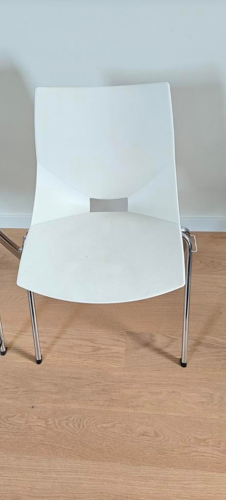 3 stoelen, Ophalen, Kunststof