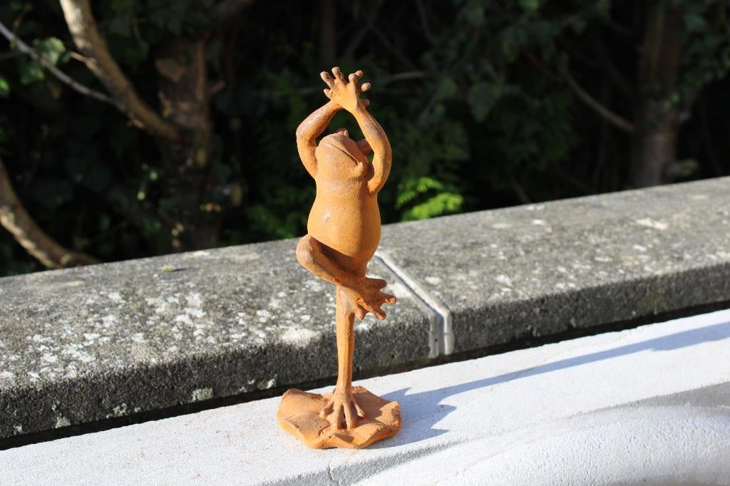 statue d une grenouille en fonte rouillé, Jardin & Terrasse, Enlèvement ou Envoi, Neuf, Métal, Animal