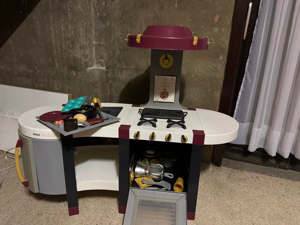 Cuisine Tefal, Enlèvement, Utilisé