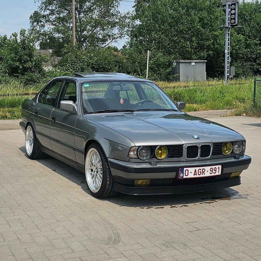 Bmw E34 520i, Autos, BMW, Argent ou Gris, Boîte manuelle, 5 portes, 6 cylindres