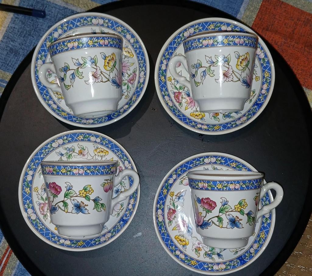 ""bergère de France"  4 personnes (porcelain), Enlèvement