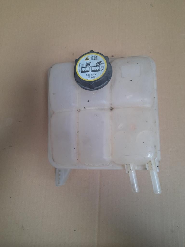 Vase d'expansion Ford Focus Ford Fiesta // 5060 AUVELAIS, Enlèvement, Utilisé, Ford