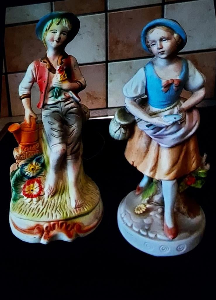 2 statues en biscuit, Enlèvement ou Envoi, Comme neuf
