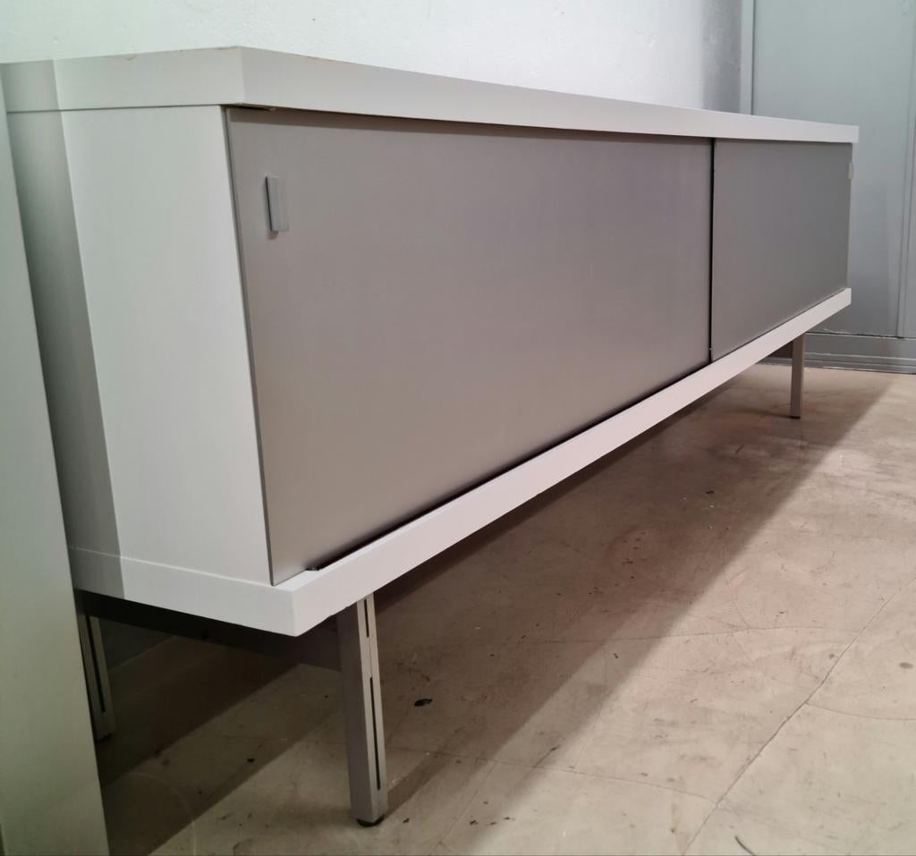 Sideboard / enfilade Horst Bruning 1730 pour Behr, Maison & Meubles, Armoires | Dressoirs, Avec tiroir(s), 25 à 50 cm, 200 cm ou plus