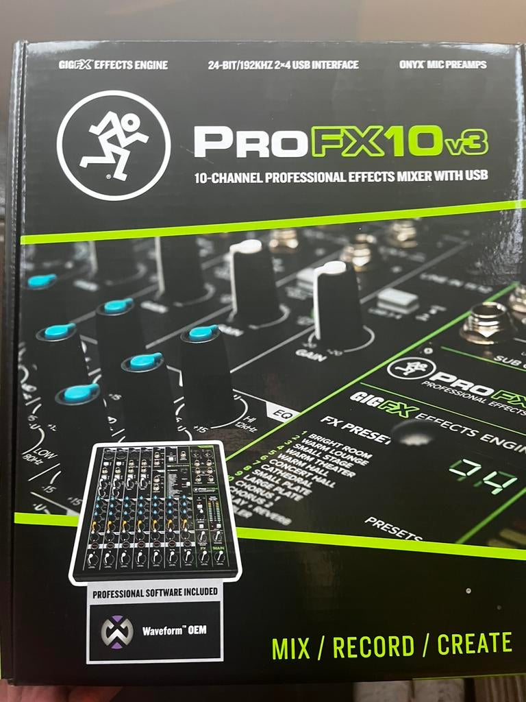 Mackie ProFX10v3 - garantie tot 11-'27, Audio, Tv en Foto, Ophalen of Verzenden