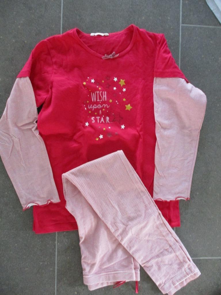 Mooie winter pyjama, maat 128-134, esprit, prima staat, Kinderen en Baby's, Nacht- of Onderkleding, Gebruikt, Esprit, Verzenden