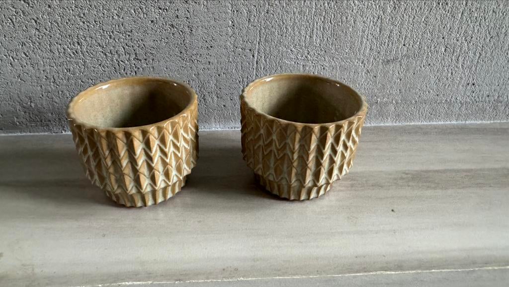 Keramische bloempotjes, Rond, Ophalen of Verzenden, Aardewerk, Binnen