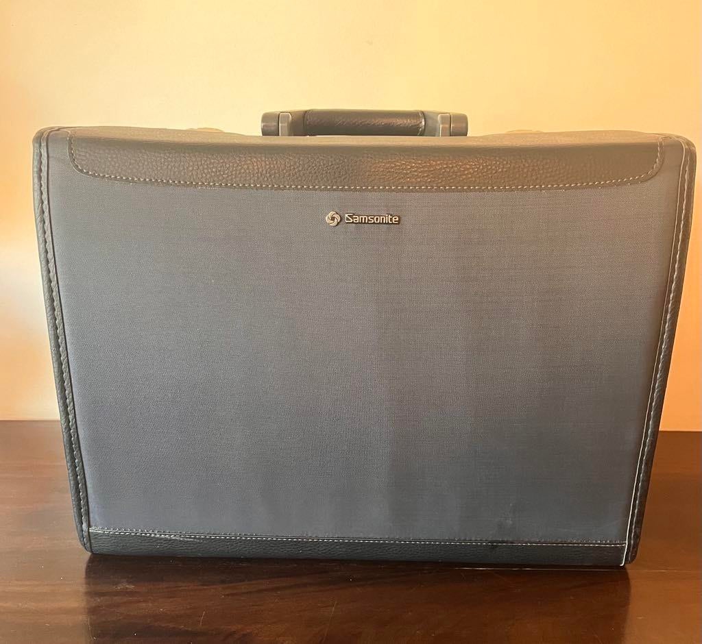 ÉTUI SAMSONITE PILOT, Enlèvement ou Envoi, Comme neuf