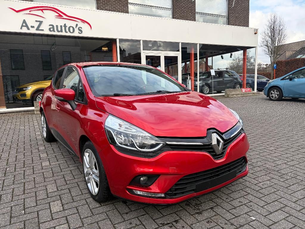 Renault Clio 1.2 Life, Auto's, Voorwielaandrijving, Stof, 4 cilinders, https://public.car-pass.be/vhr/de7636dd-5c49-40c5-8ce0-1d822e64a18d