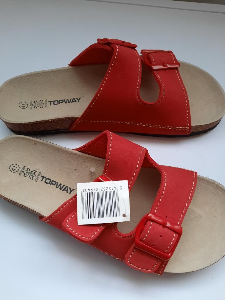 slippers nieuw, Slippers, Nieuw, Ophalen of Verzenden, Rood