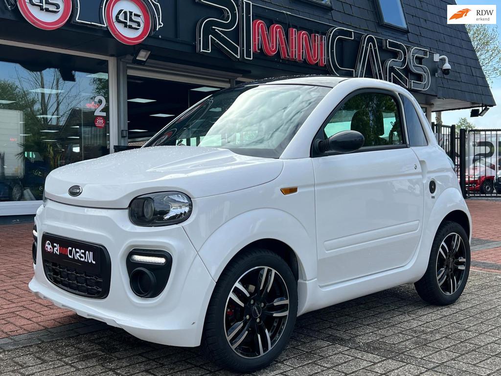 Microcar Dué brommobiel | 2023 | 1dkm | Garantie 45km auto, R
r  r, Info@riminicars.nl, R, Gebruikt