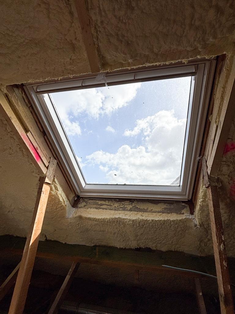 Velux GGL SK06 - 2x, Bricolage & Construction, Double vitrage, Lucarne, Enlèvement, Utilisé