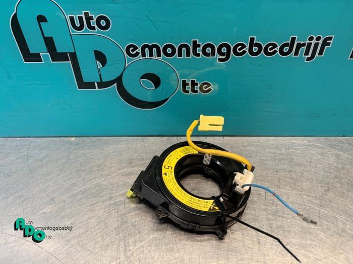 Ressort tournant airbag d'un Lexus IS 200 (IS 200 99-), -, 3 mois de garantie, Lexus, Utilisé