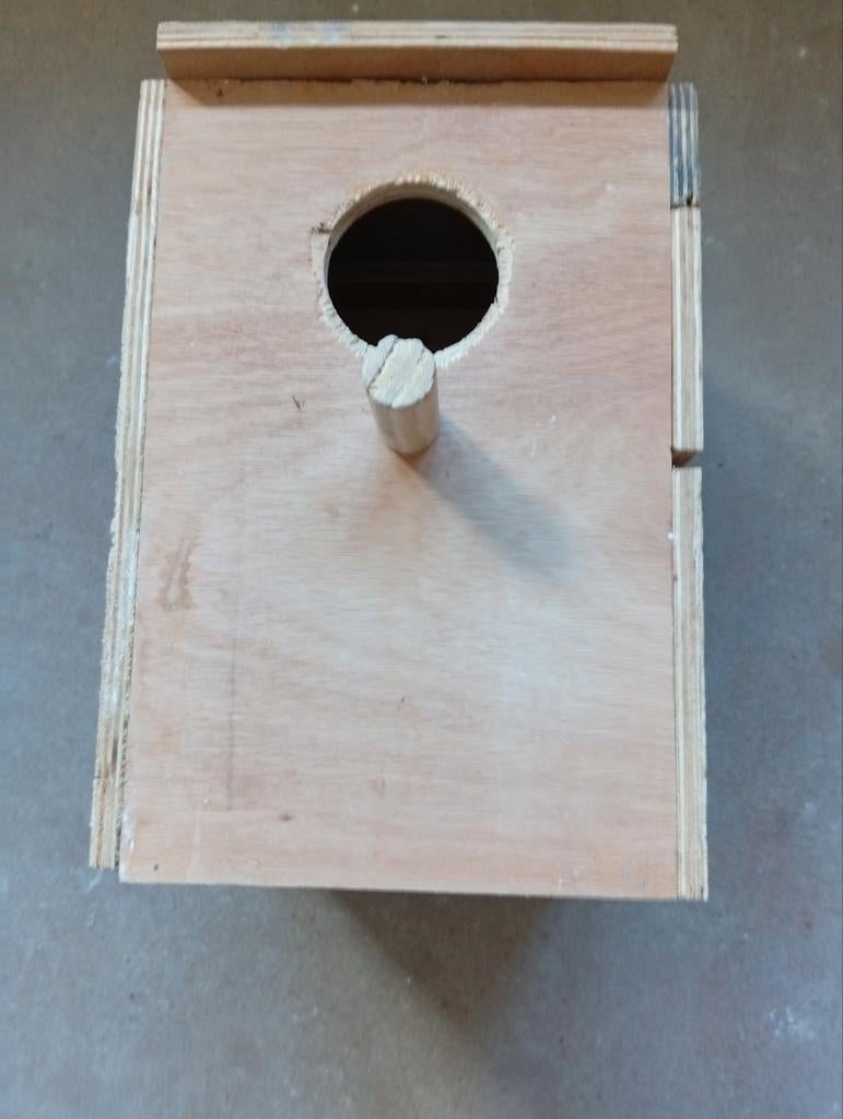 Broedblok grote parkieten toezichtluik, Ophalen, Gebruikt, Hout