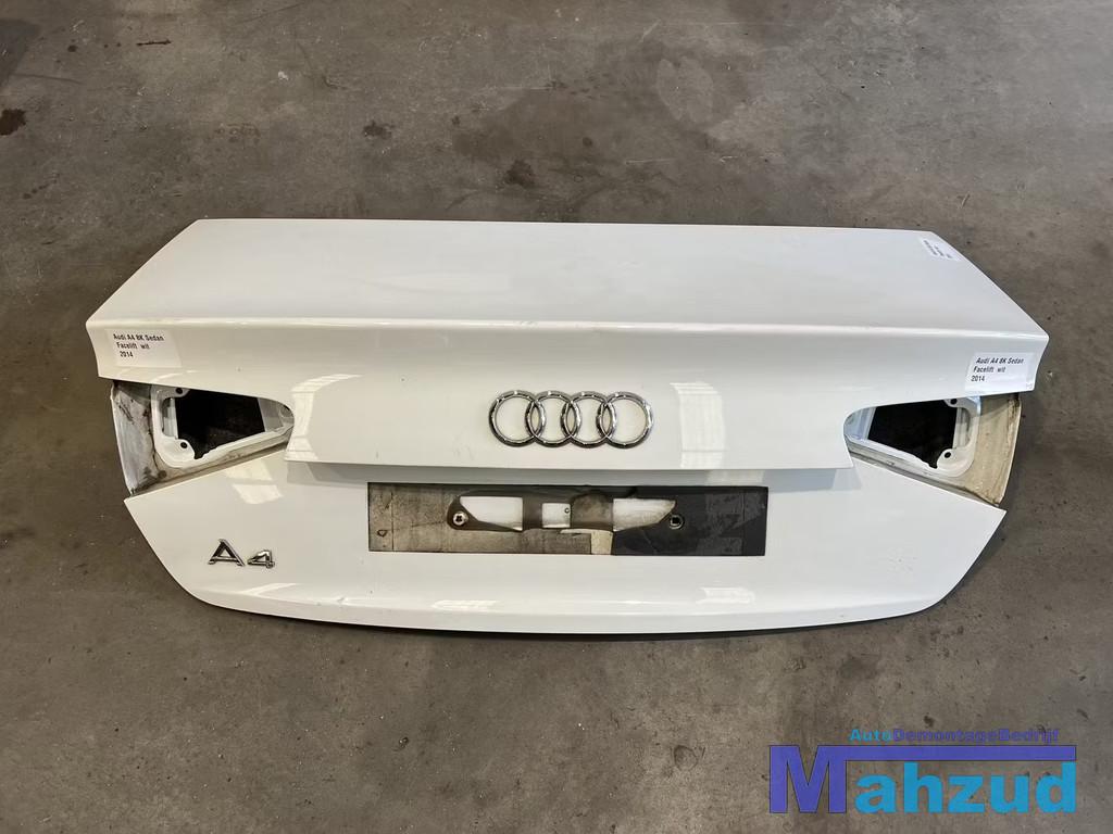 AUDI A4 B8 8K sedan FACELIFT Wit achterklep 2012-2015, Auto-onderdelen, Carrosserie, Deur, Audi, Achter, Gebruikt