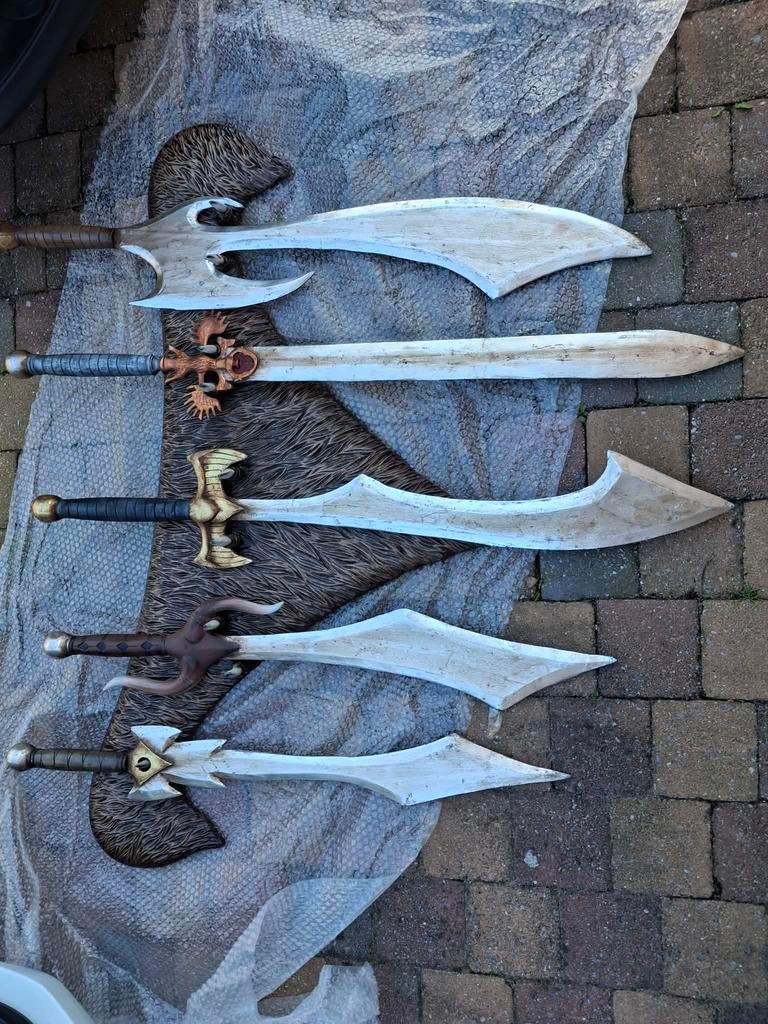 Zwaarden set, Ophalen