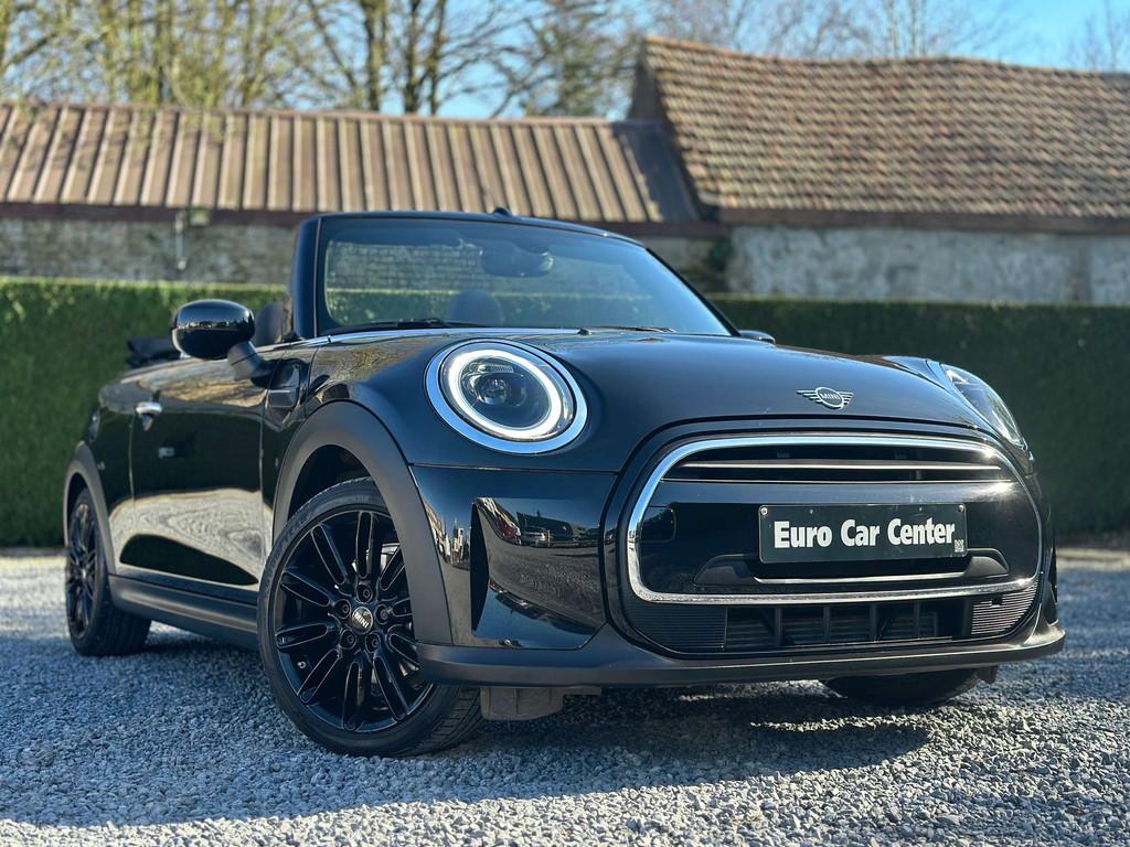 MINI Cooper Cooper 1.5i Sport Automaat / CARPLAY /, Autos, Achat, 1610 kg, Euro 6, Entreprise