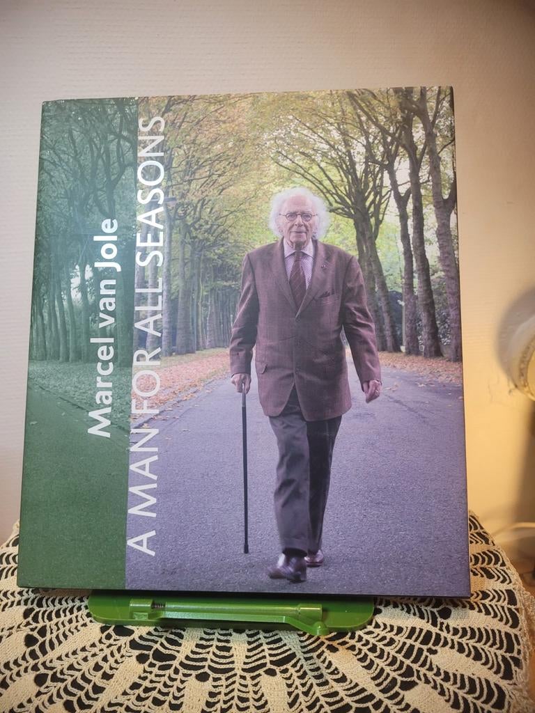Marcel van Jole - A Man for All Seasons. Ed.Antilope, Livres, Enlèvement ou Envoi, Comme neuf, Autres sujets/thèmes
