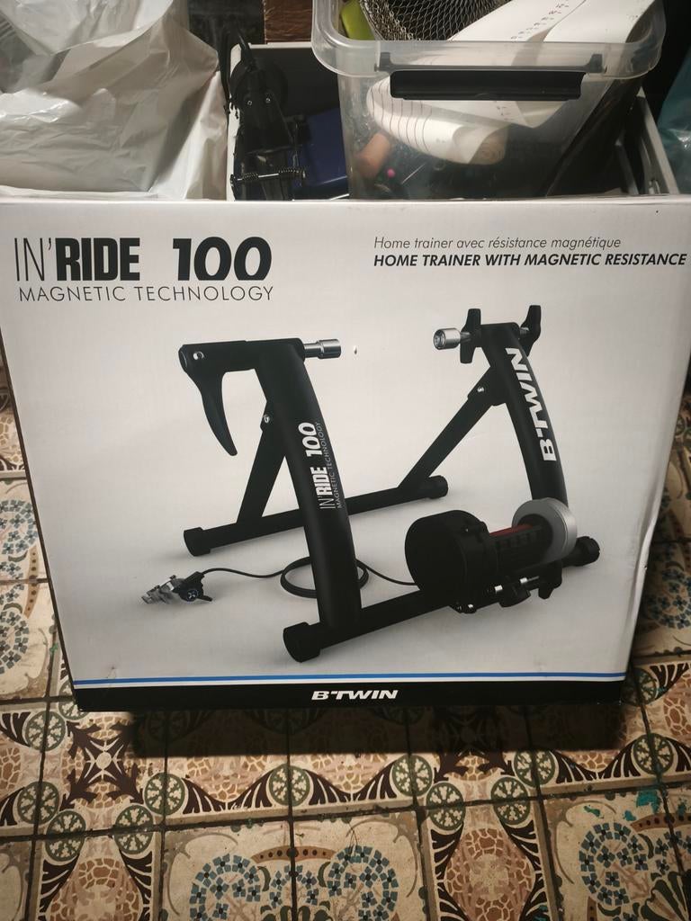 Home trainer in ride 100 b'twin, Enlèvement, Comme neuf, Métal, Vélo de spinning