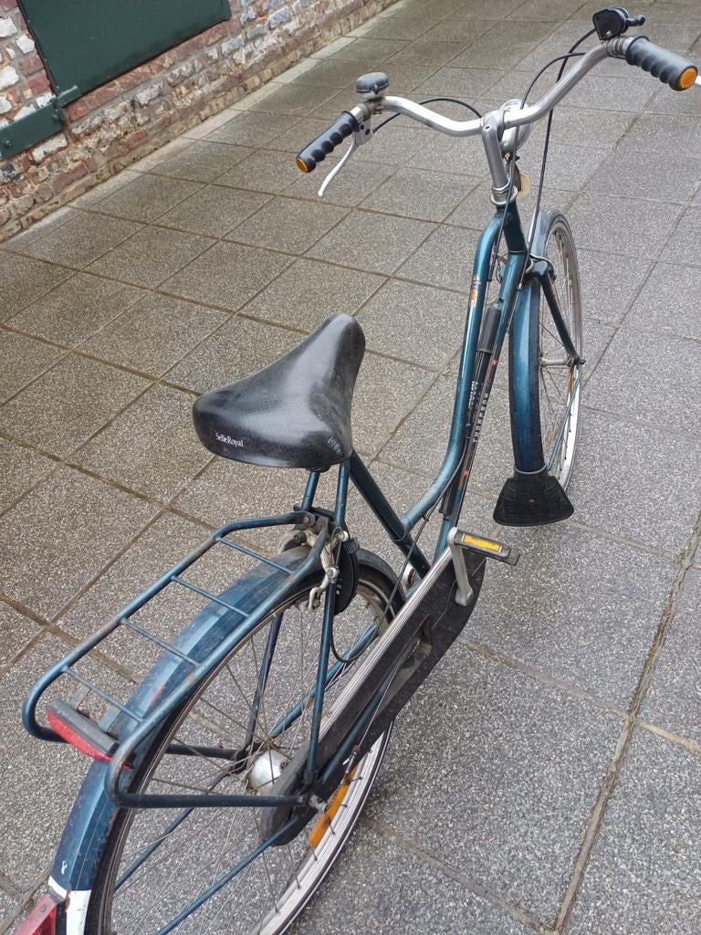 2 damesfietsen en 1 herenfiets, Ophalen