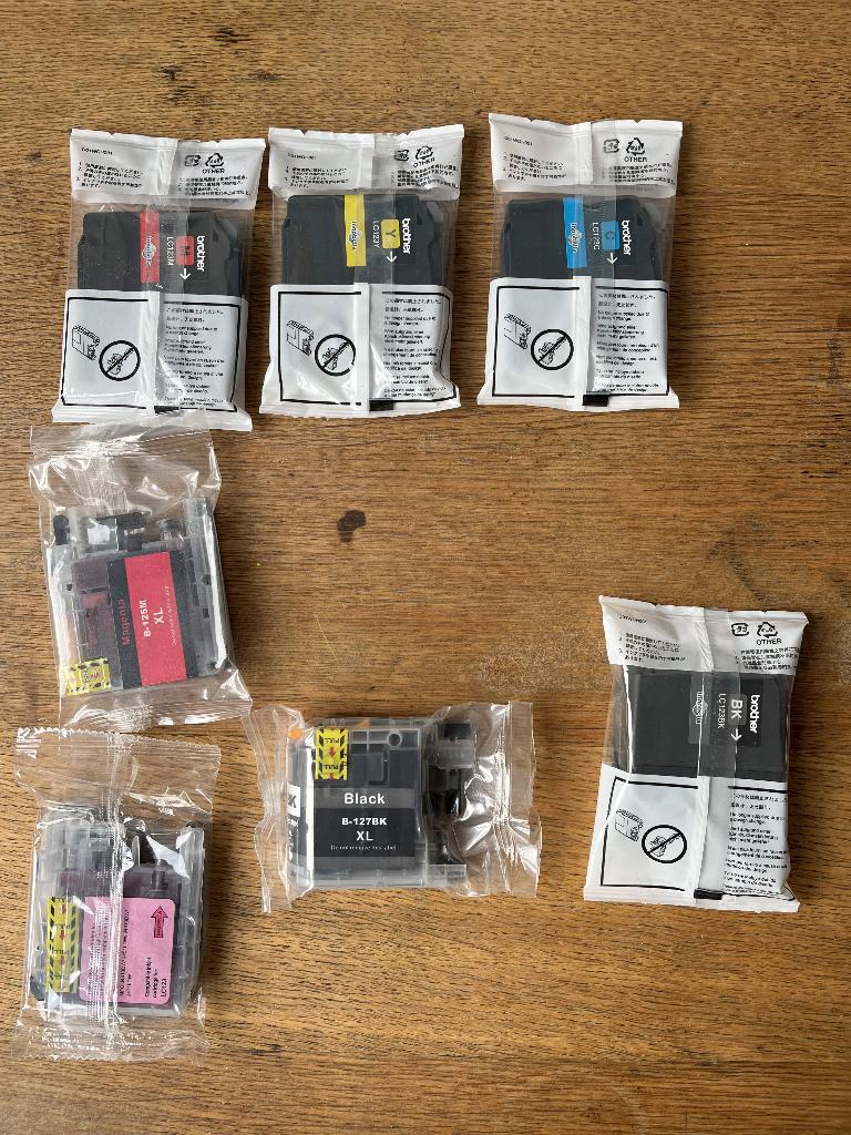 Lot cartouches encre BROTHER LC123, Neuf, Enlèvement ou Envoi, Imprimante, Imprimante à jet d'encre