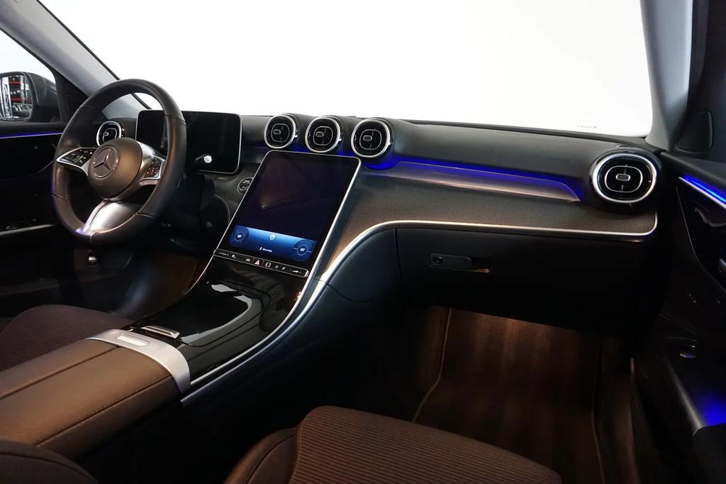 Mercedes-Benz C-CLASS 200 d (bj 2025, automaat), Auto's, 4 deurs, Gebruikt, Leder en Stof, 120 kW