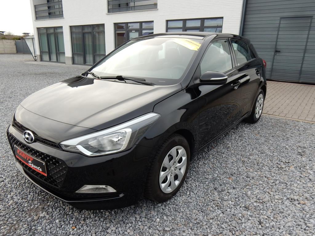 Hyundai i20 Twist (année de construction 2017), Autos, Hyundai, Achat, Euro 6, Entreprise, Boîte manuelle