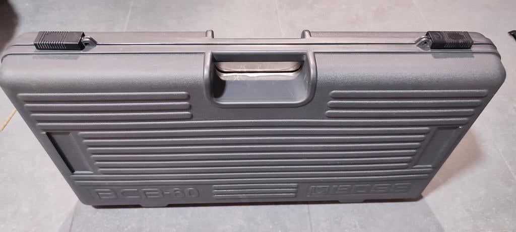 Boss BCB-60 pedalboard, Muziek en Instrumenten, Behuizingen en Koffers, Ophalen of Verzenden