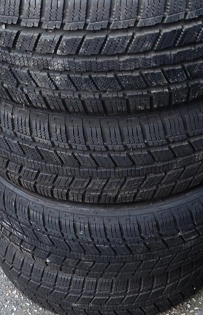 Pneus, 15 pouces, 4 Saisons, 205 mm, Pneu(s)