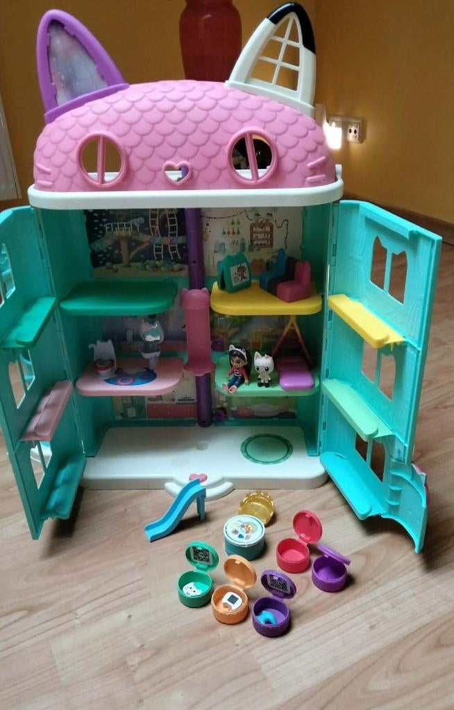 Gabby poppenhuis & accessoires, Kinderen en Baby's, Speelgoed | Poppenhuizen, Ophalen, Zo goed als nieuw, Poppenhuis