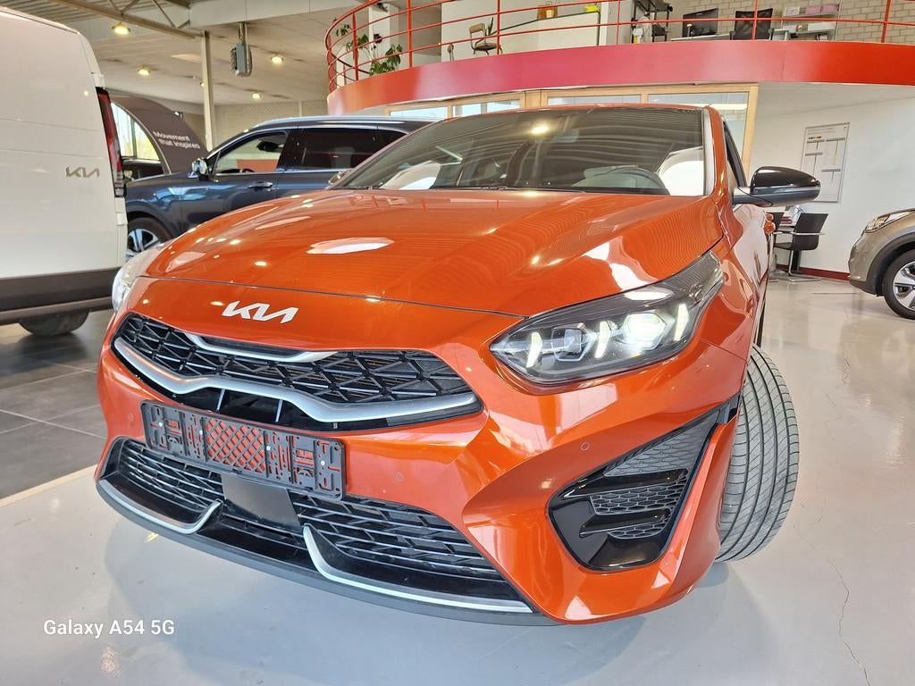 Kia ProCeed PROCEED GT-LINE 1.5T 7DCT (bj 2023, automaat), Auto's, Automaat, Stof, Gebruikt, Euro 6