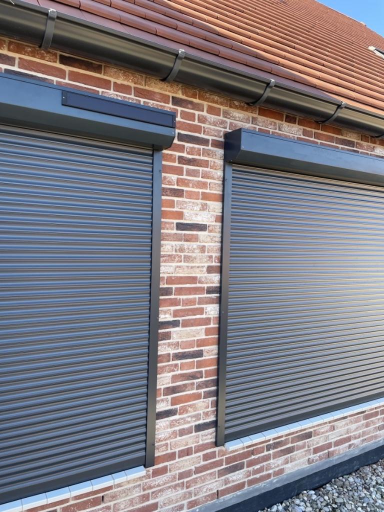 Volets sur-mesure : La qualité pro au prix raisonnable !, Bricolage & Construction, Volets, Envoi, Neuf, Fonctionnement électrique