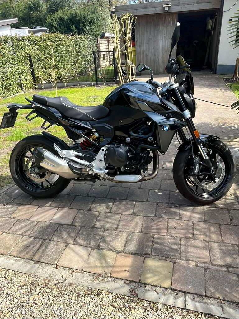 BMW F900R triple noire, Permis Moto A, Plus de 35 kW, Contrôle de traction, 2 cylindres