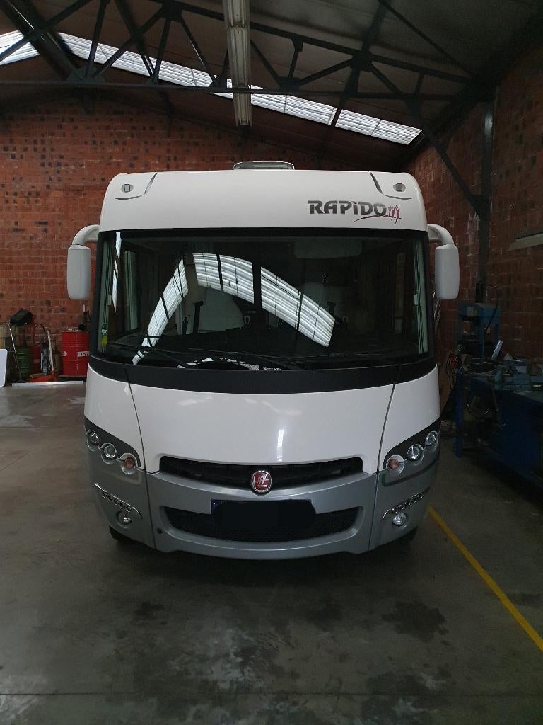 Camping-car Rapido 8090DF, Jusqu'à 4, Toilette à cassette, Fiat, Boîte manuelle