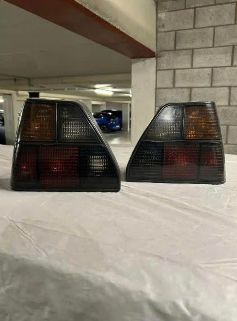 Feux Hella Golf 2 Color Magic Black - Excellent état, Auto-onderdelen, Verlichting, Ophalen