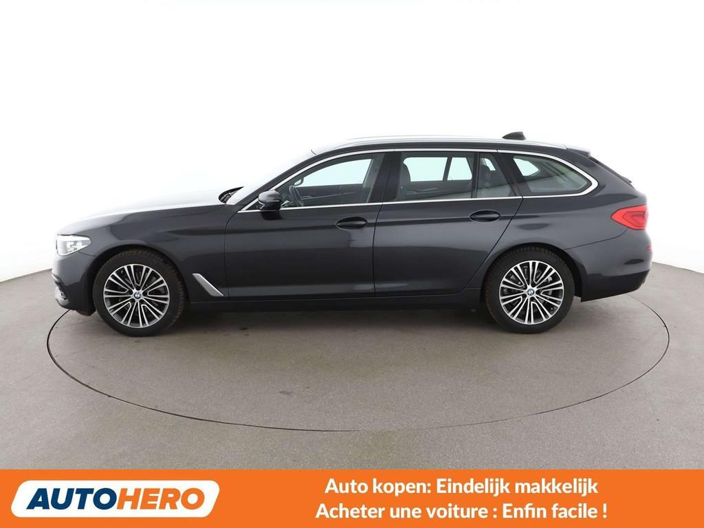 BMW 5 Serie 520 520d Mild-Hybrid xDrive Sport Line, Autos, Euro 6, 5 portes, 151 g/km, Automatique