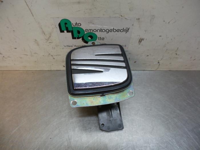 Poignée hayon d'un Seat Ibiza (Ibiza 02-), -, 3 mois de garantie, Utilisé, -