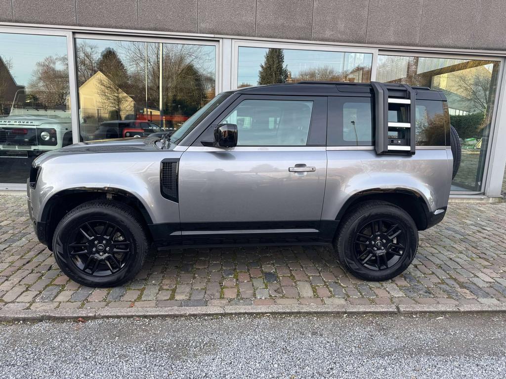 Land Rover Defender Defender 90 D250 X-Dynamic SE (47.893 +, Automaat, Parkeersensor, 183 kW, Vierwielaandrijving