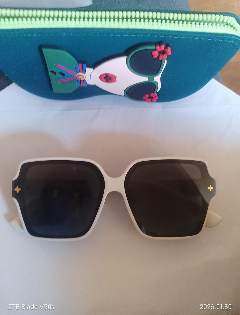 Zonnen Brille unisex Met Etui Silikon, Verzenden