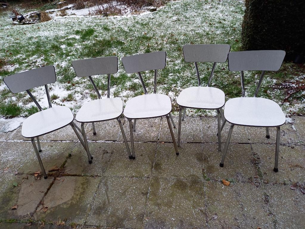 Chaise en formica, Ophalen, Gebruikt, Grijs, Vijf, Zes of meer stoelen